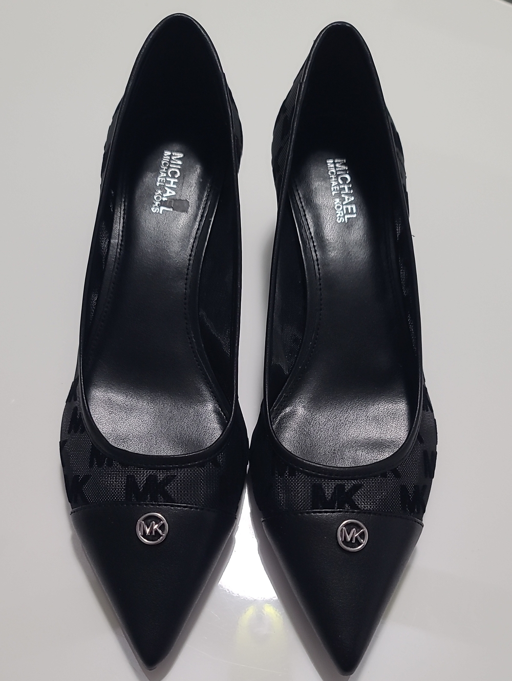 Michael Kors Black Pointed-Toe Mesh & Leather Pumps Size 8